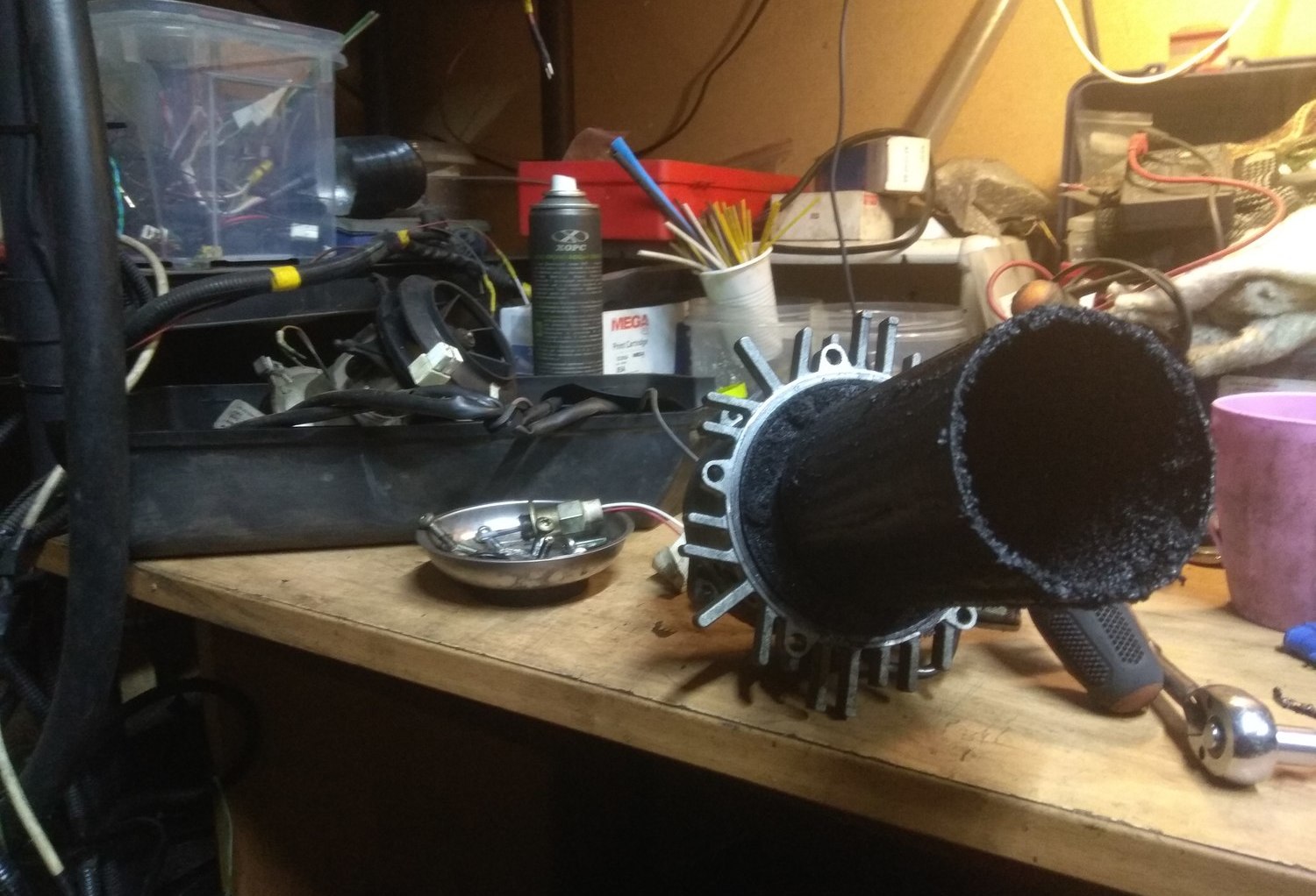 <span style="font-weight: bold;"> РЕМОНТ, ТЕХНИЧЕСКОЕ ОБСЛУЖИВАНИЕ ОТОПИТЕЛЕЙ и МОНТАЖ.<br></span>